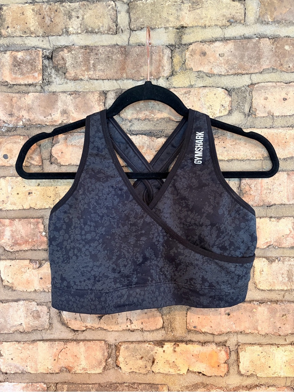 Gymshark Black Floral-Print Cross-Front Strappy Sports Bra